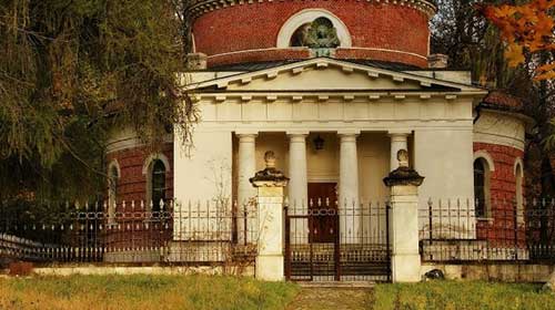 Церковь Успения Пресвятой Богородицы в Семеновском-Отраде